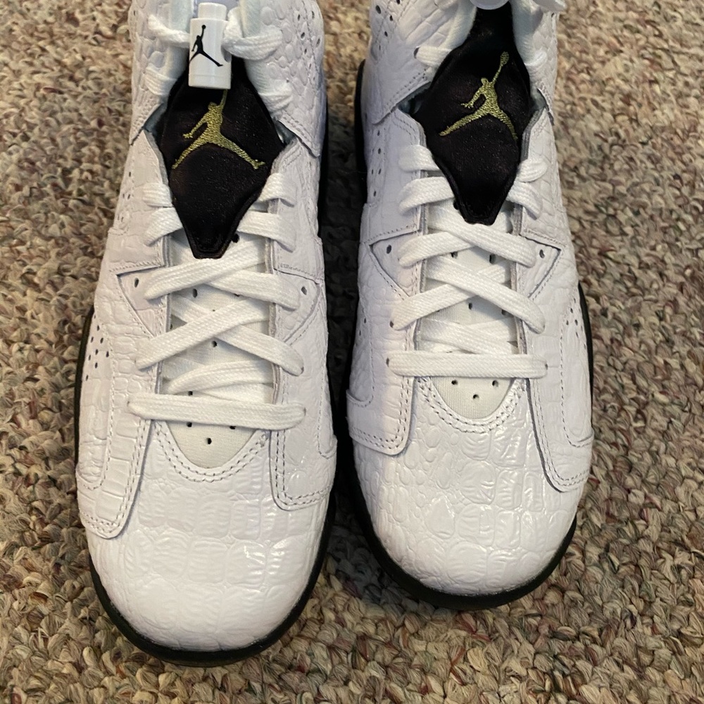 Jordan 6 Nike